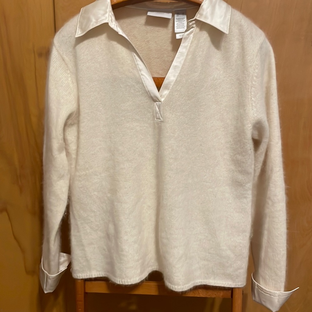 Liz Claiborne Angora and Lamb Women Sweater size Large